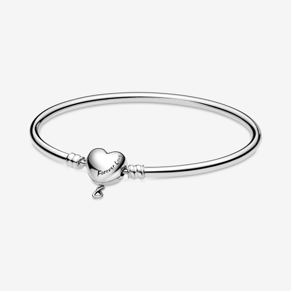 Pandora Moments Infinity Heart Clasp Bangle